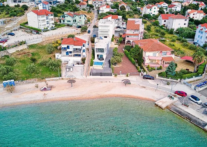 Marionella 希贝尼克