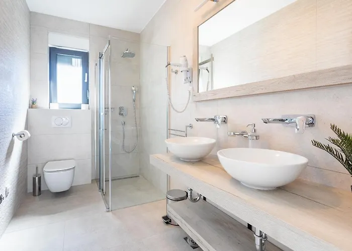 וילה Marionella *